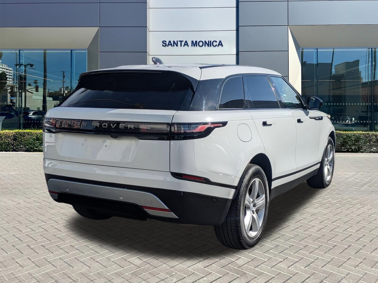 Used 2026 Land Rover Range Rover Velar S image 5