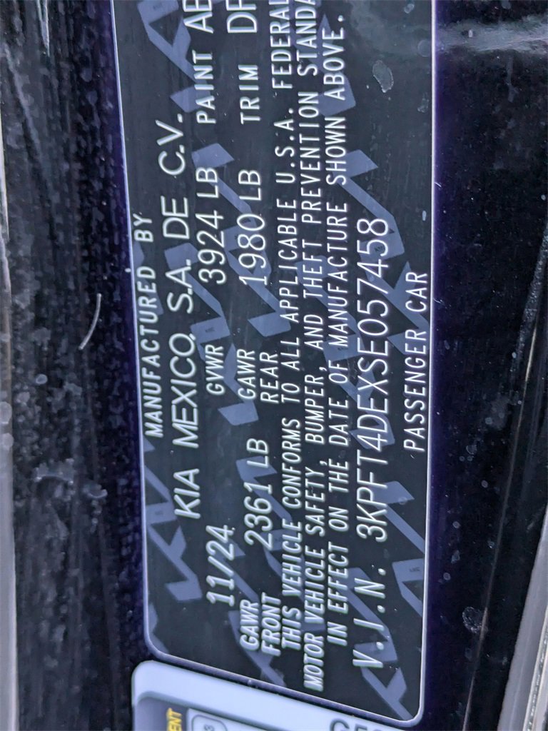 Used 2025 Kia K4 LXS image 34