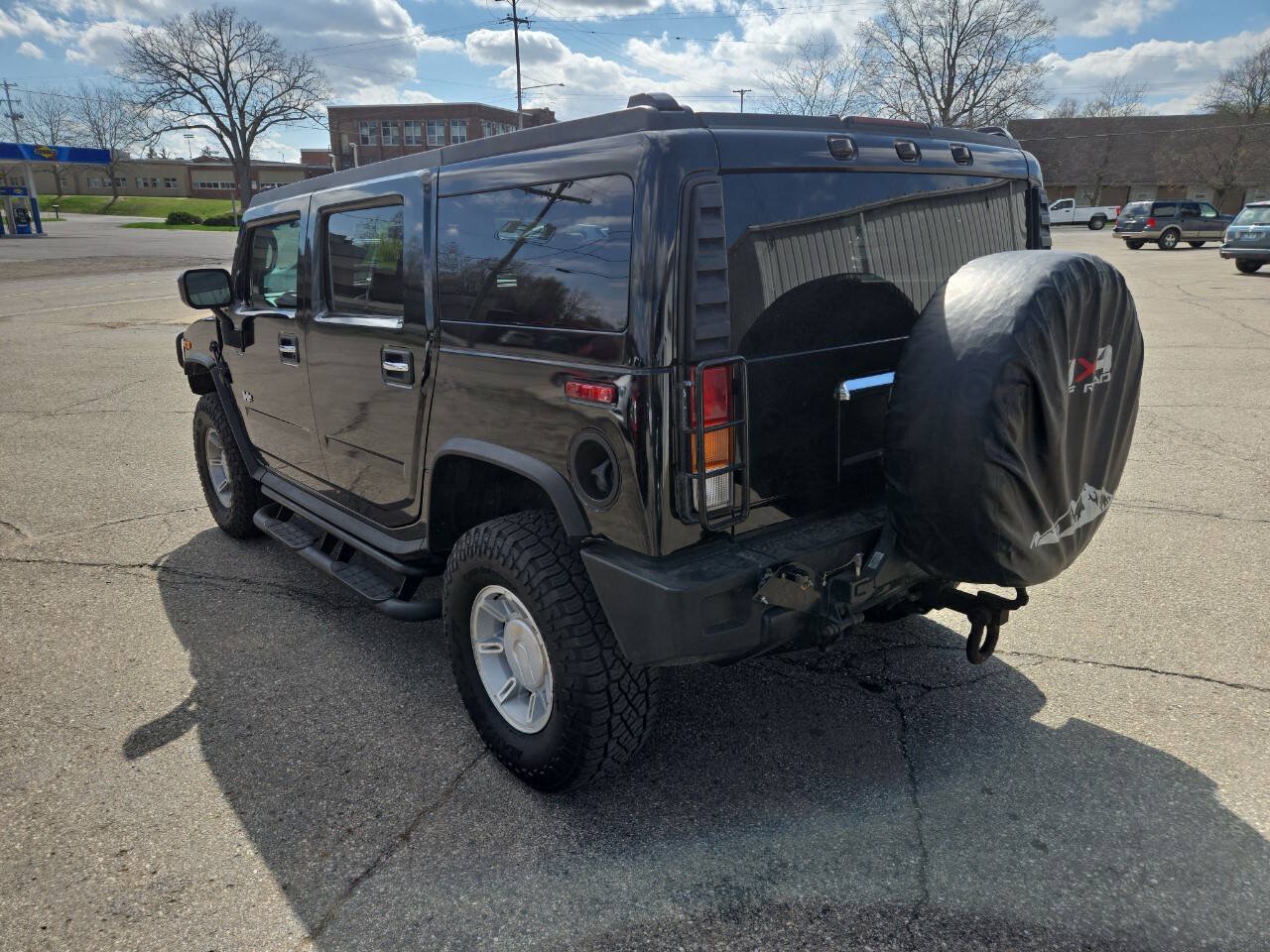 Used 2003 HUMMER H2 w/ Preferred Equipment Group AWD/4WD image 6