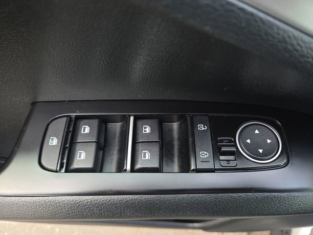 Used 2024 Kia Soul LX w/ Option Group 015 image 17