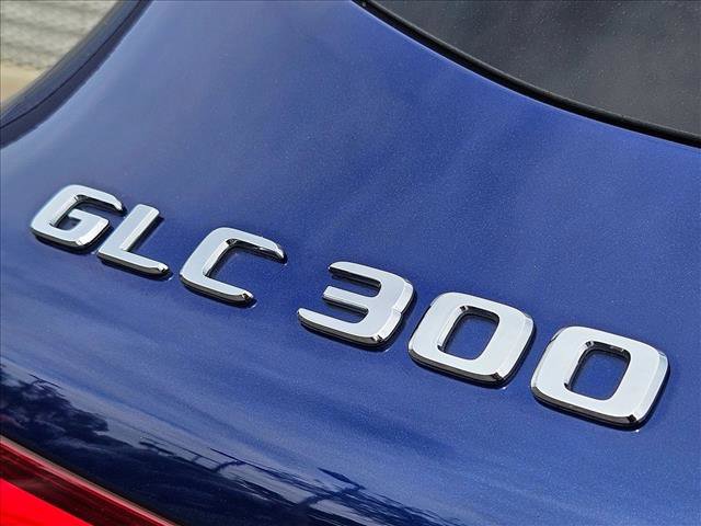 Used 2017 Mercedes-Benz GLC 300 4MATIC image 30