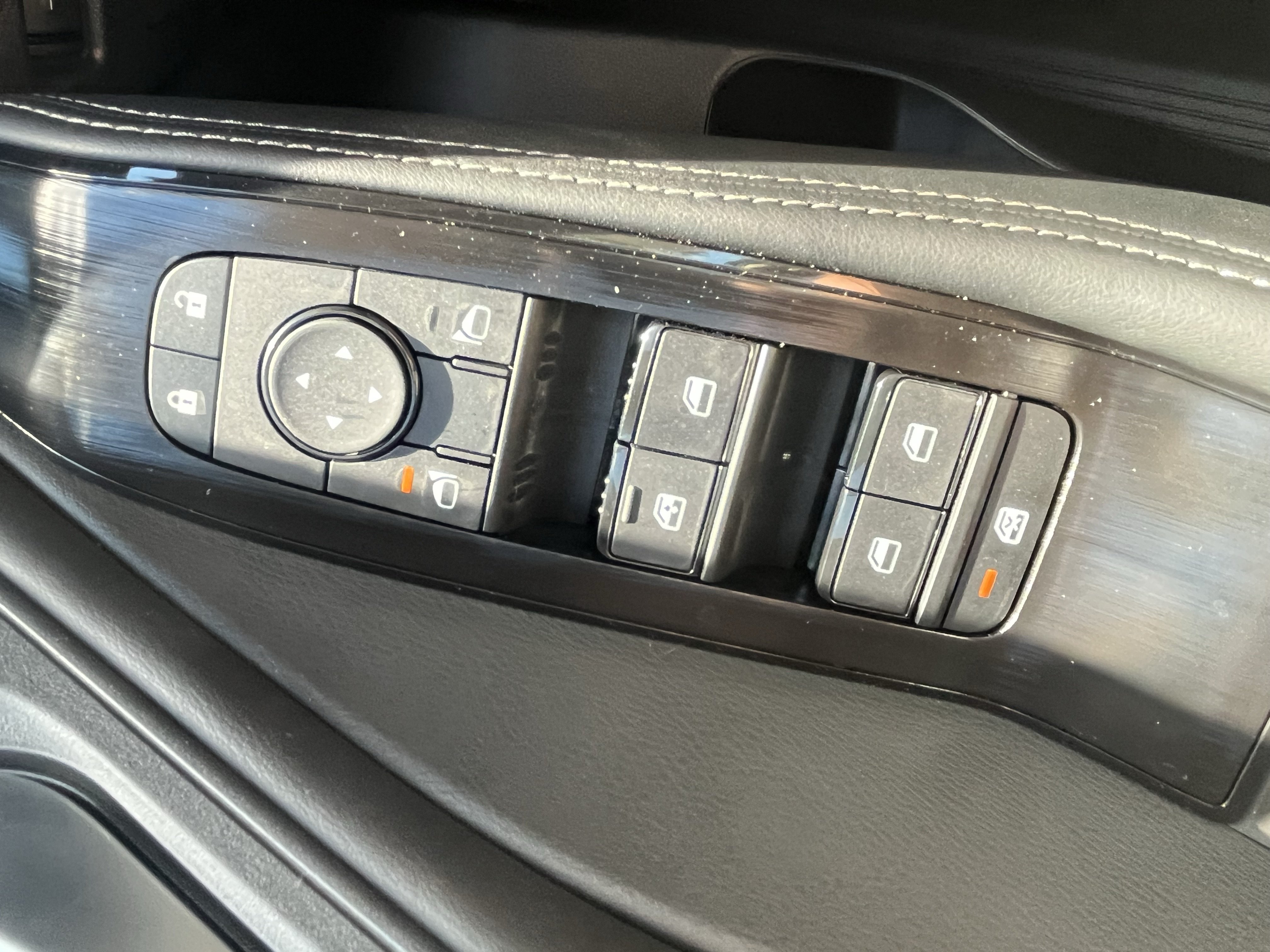New 2026 Nissan Rogue Dark Armor AWD/4WD image 28