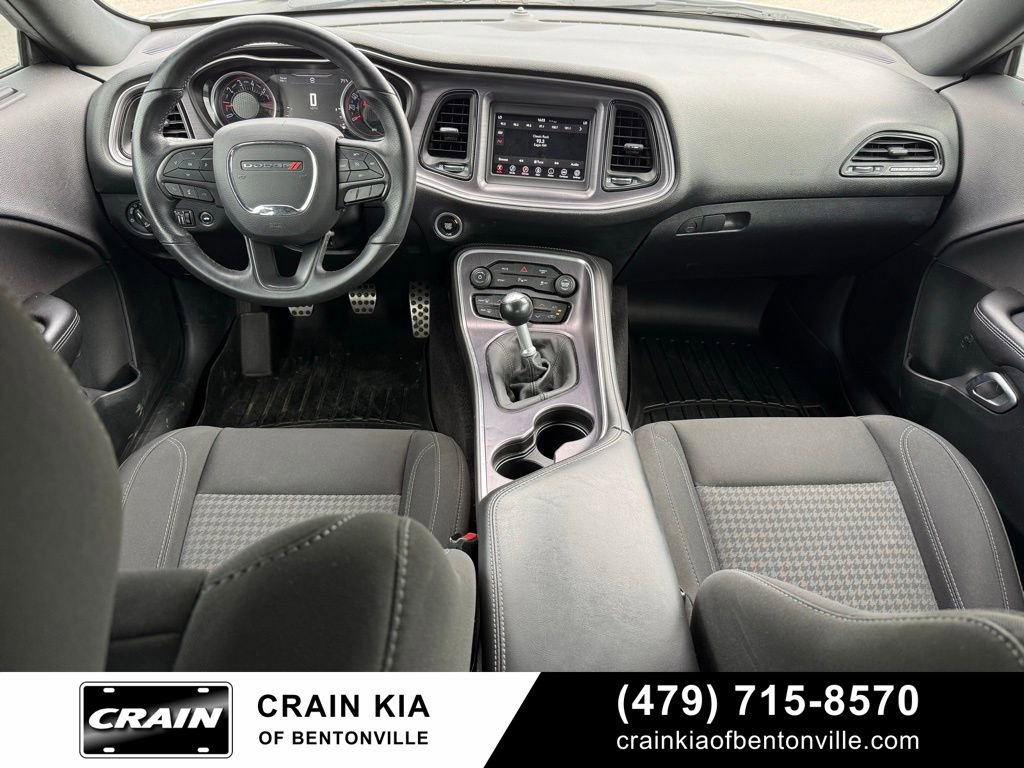 Used 2018 Dodge Challenger R/T w/ Performance Handling Group RWD image 24