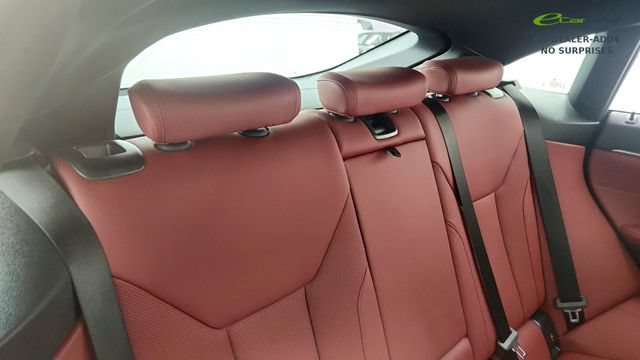 Used 2024 BMW i4 eDrive40 w/ Premium Package RWD image 39