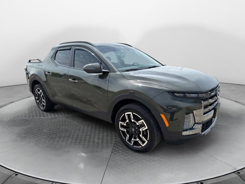 Used 2025 Hyundai Santa Cruz Limited image 1