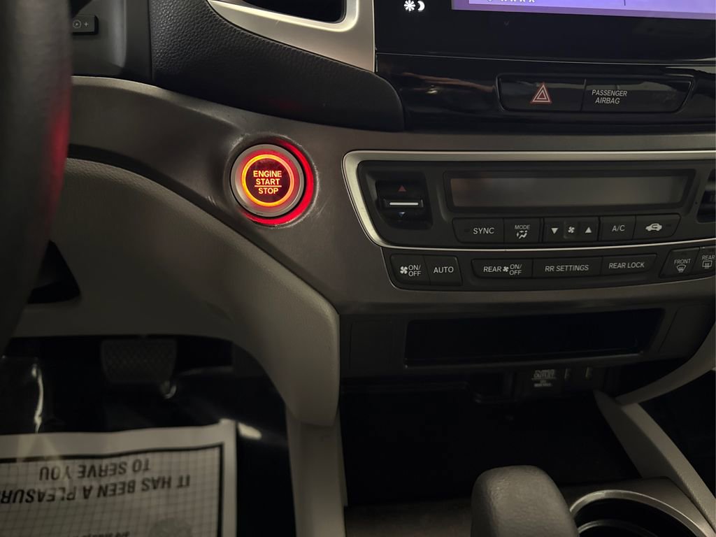 Used 2018 Honda Pilot EX image 30