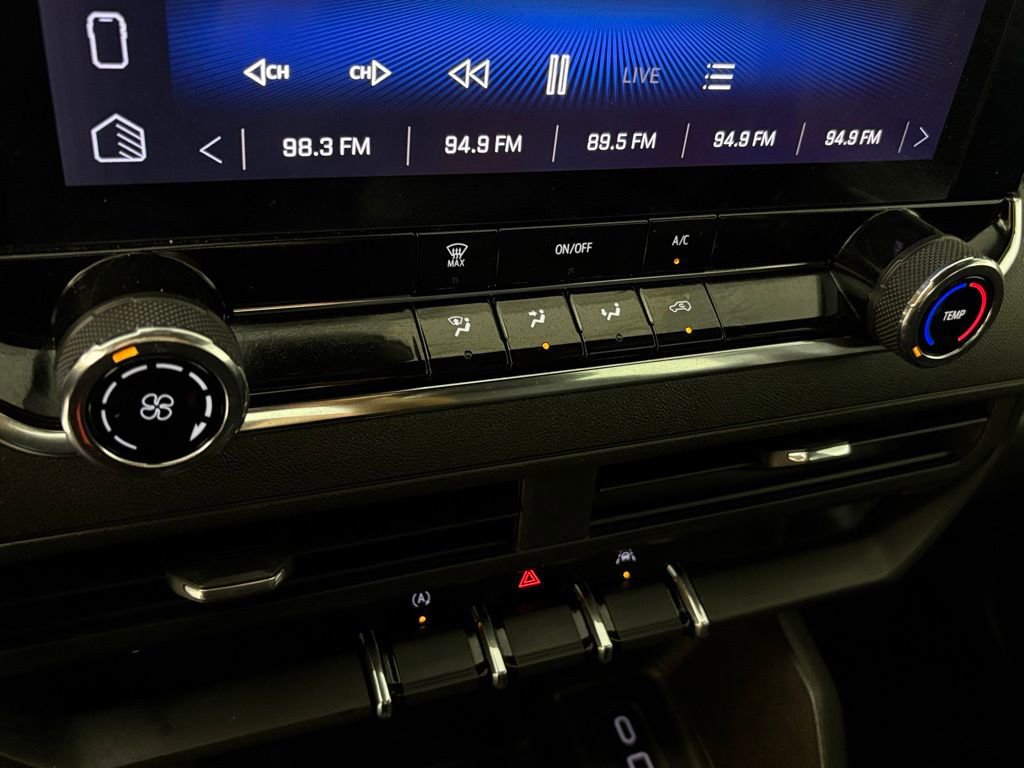 Used 2023 Chevrolet Colorado W/T image 30