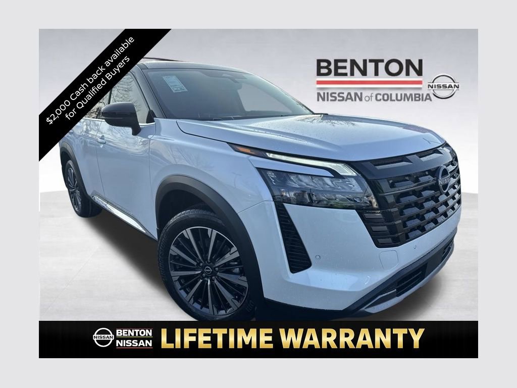 New 2026 Nissan Pathfinder Platinum image 1