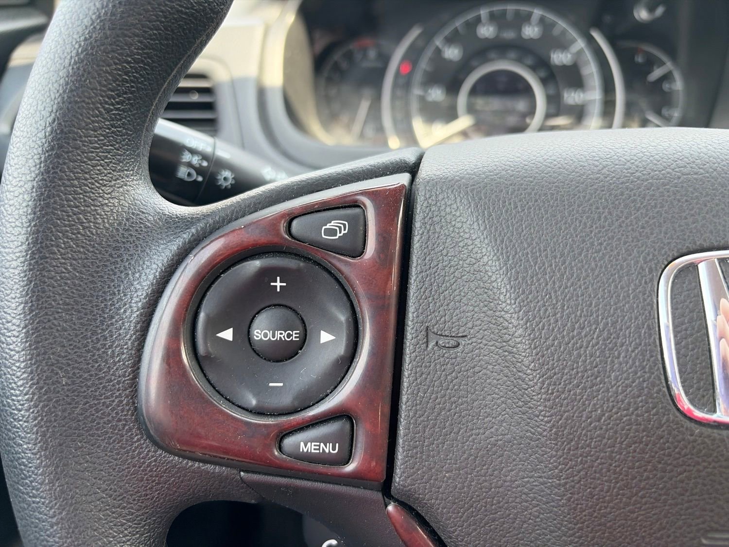 Used 2014 Honda CR-V LX image 14