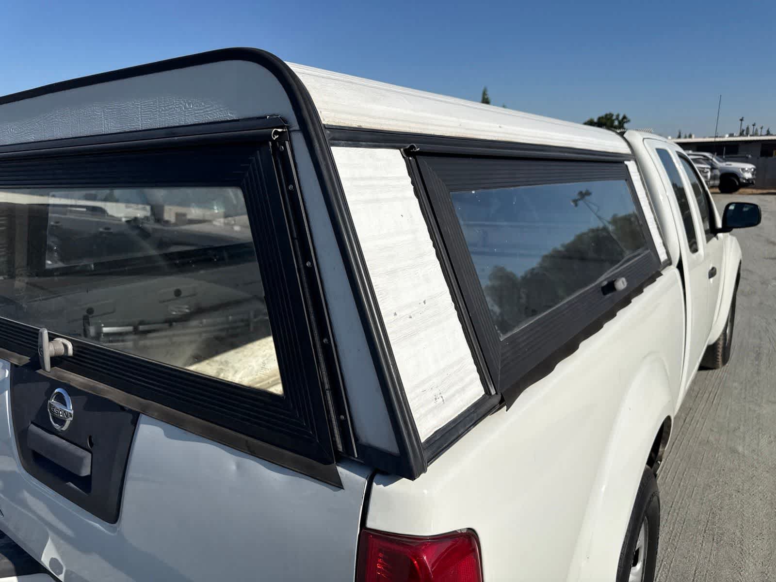 Used 2017 Nissan Frontier S RWD image 12