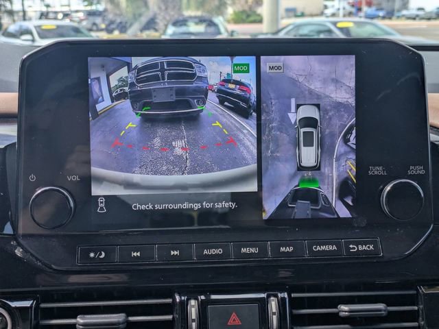 Used 2023 Nissan Pathfinder Platinum FWD image 19