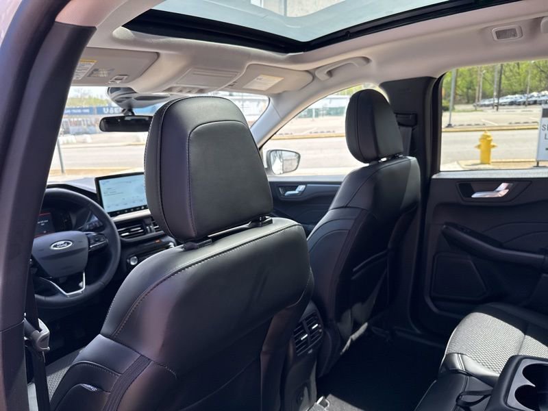 New 2025 Ford Escape SE image 20
