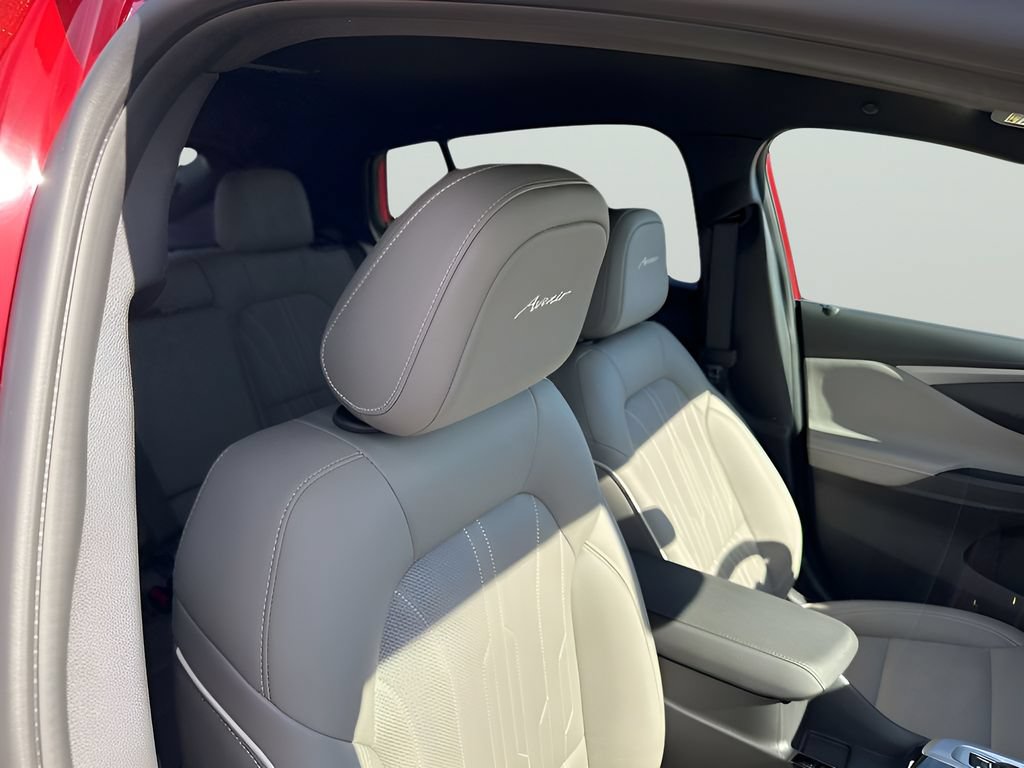 New 2026 Buick Envista Sport Touring FWD image 18