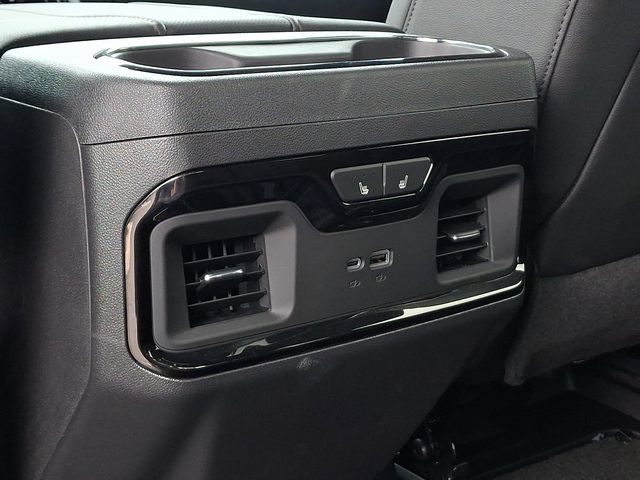 Used 2026 GMC Sierra 1500 AT4 w/ AT4 Premium Package AWD/4WD image 21