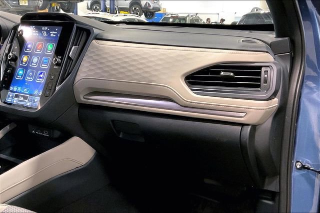Used 2025 Subaru Forester Premium image 16