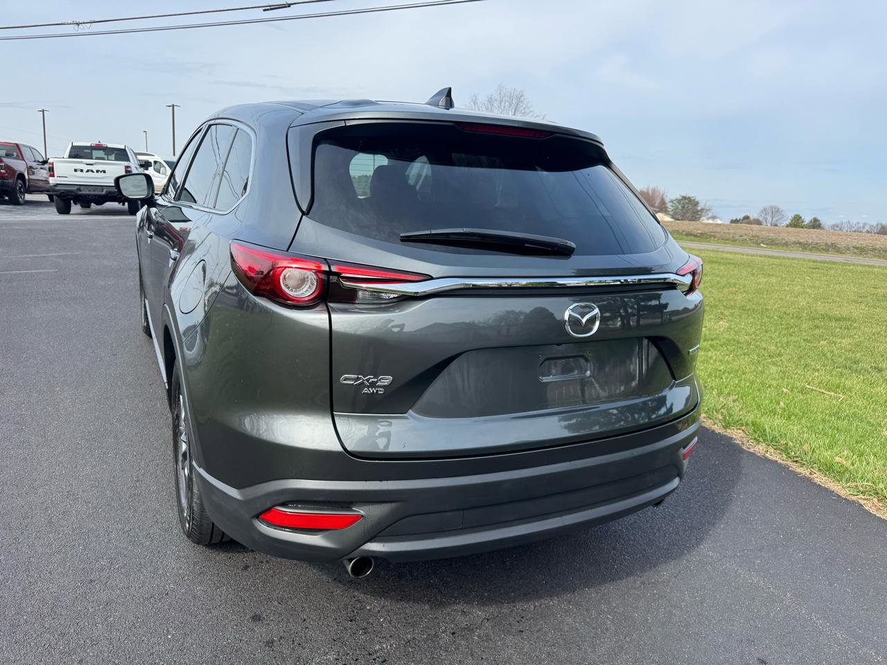 Used 2022 MAZDA CX-9 Touring image 5