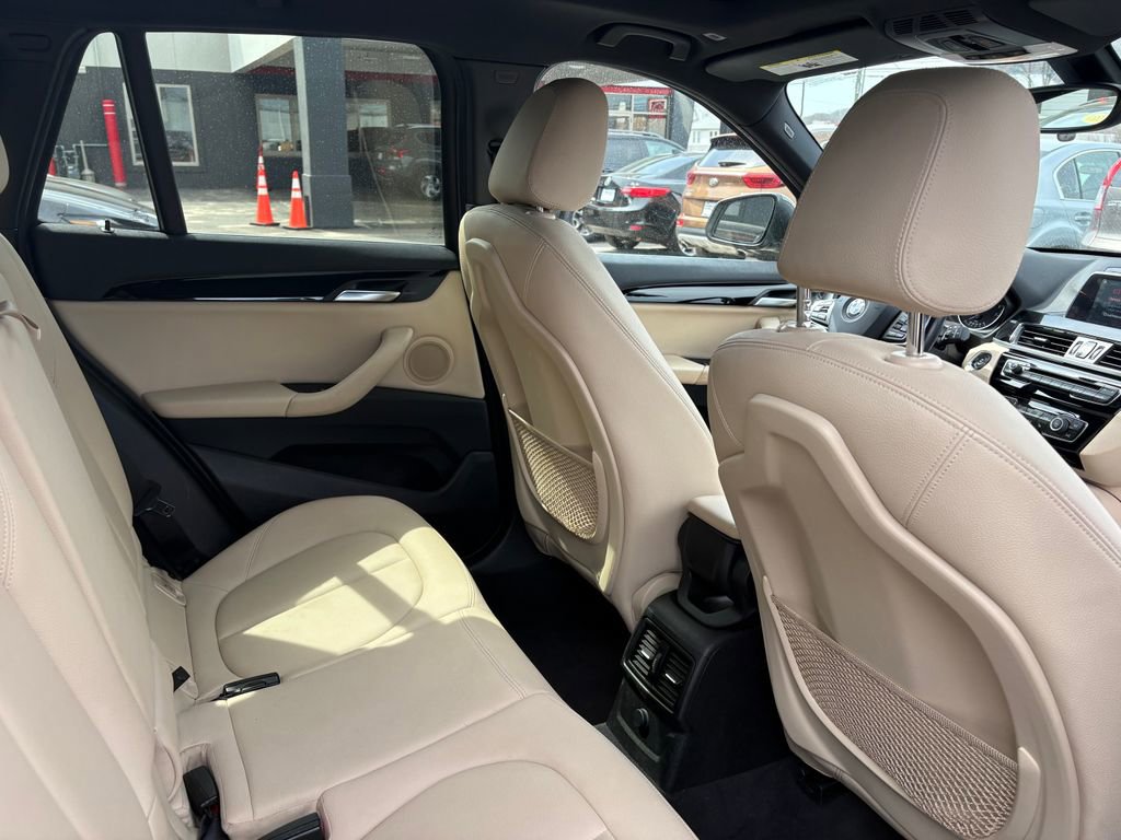 Used 2018 BMW X1 xDrive28i image 13