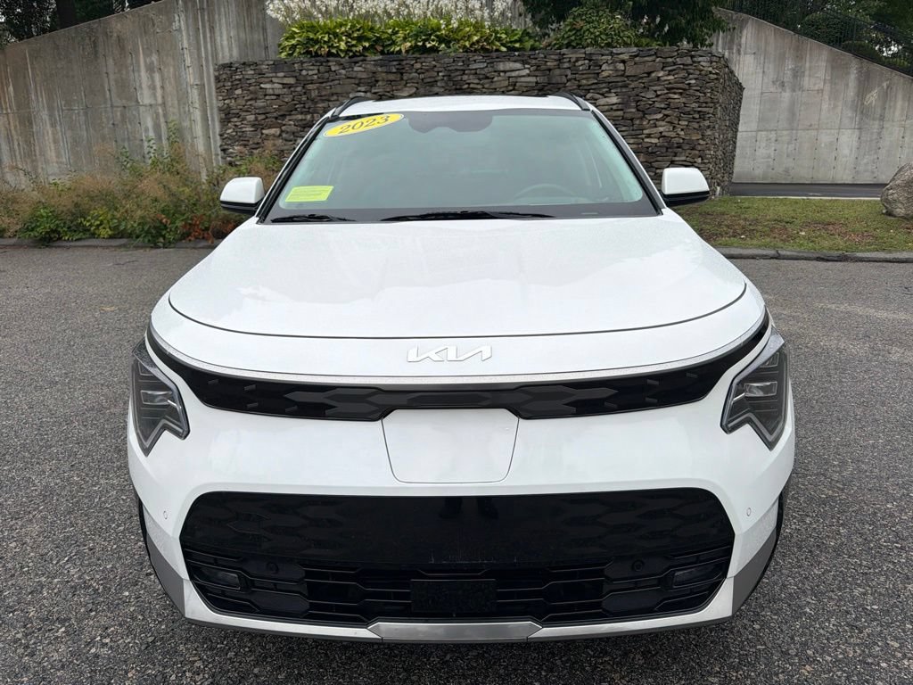 Certified 2023 Kia Niro Wave FWD image 10