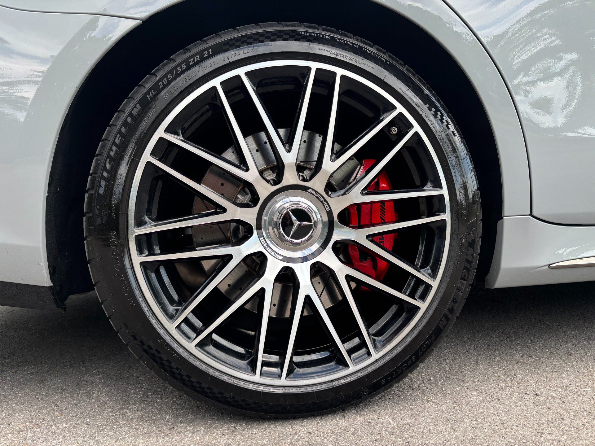 Used 2024 Mercedes-Benz S 63 AMG S image 23