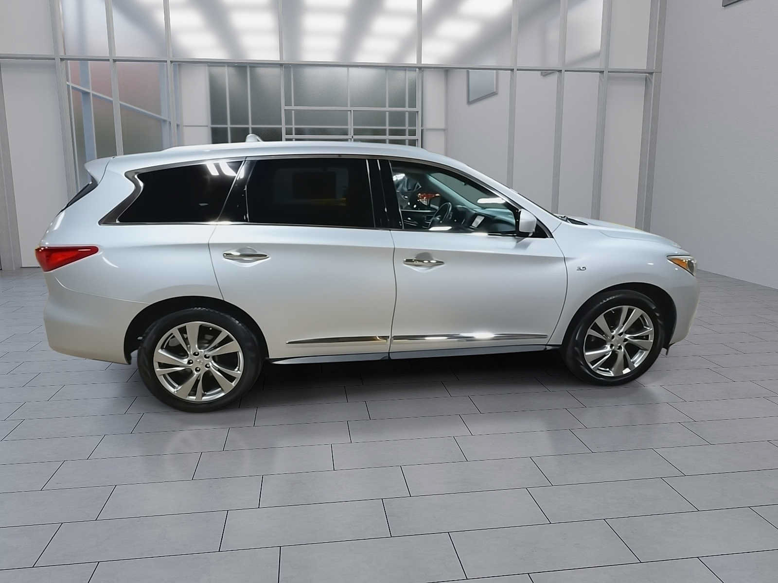 Used 2015 INFINITI QX60 Luxe w/ Deluxe Touring Package AWD/4WD image 9