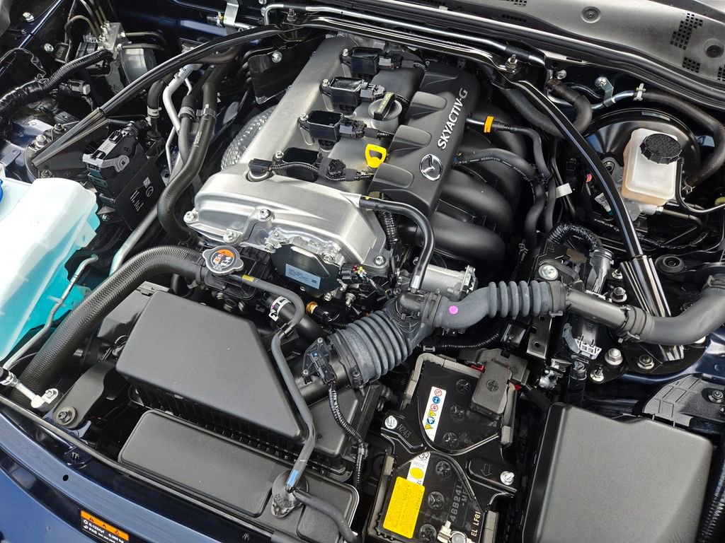 Certified 2025 MAZDA MX-5 Miata Club w/ Brembo/BBS Recaro Package RWD image 34