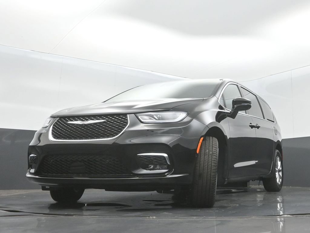 New 2026 Chrysler Pacifica Select image 26