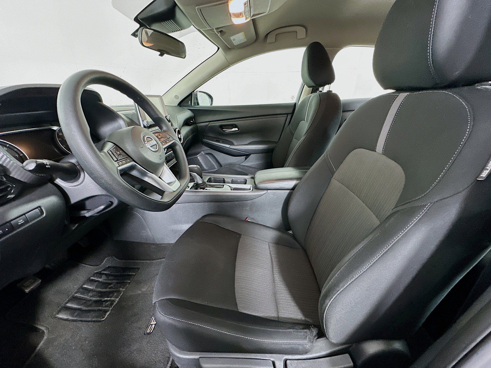 Used 2024 Nissan Sentra SV image 13