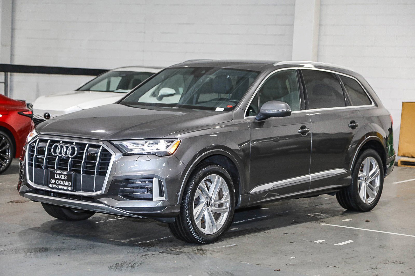 Used 2021 Audi Q7 2.0T Premium Plus w/ Executive Package image 3