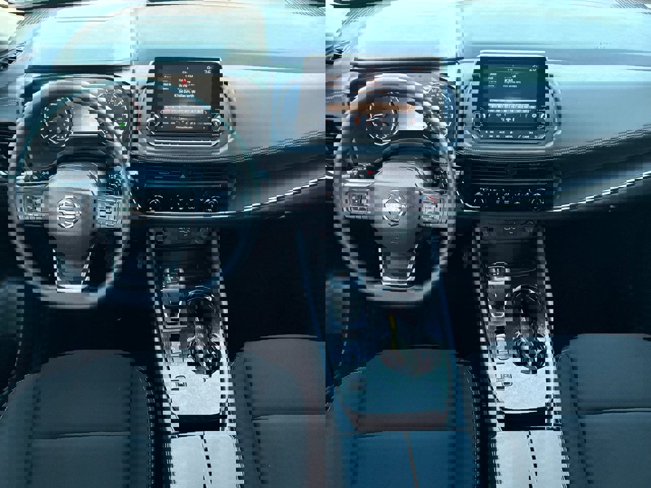 Certified 2025 Nissan Rogue S image 11