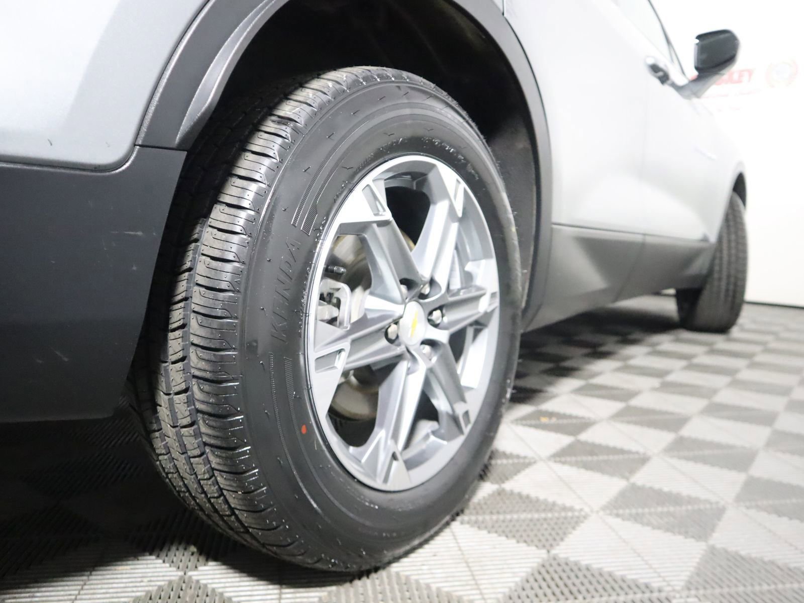 Used 2023 Chevrolet Blazer LT image 17