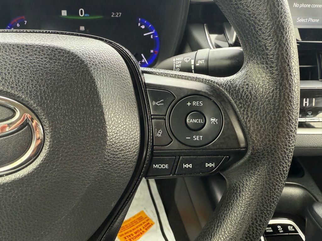 Used 2021 Toyota Corolla LE w/ Carpet Mat Package (TMS) image 30