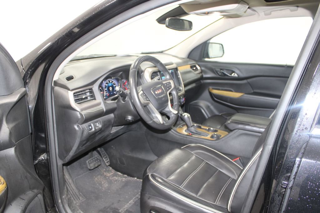 Used 2017 GMC Acadia Denali image 17