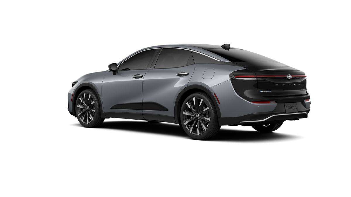 New 2026 Toyota Crown Platinum image 8