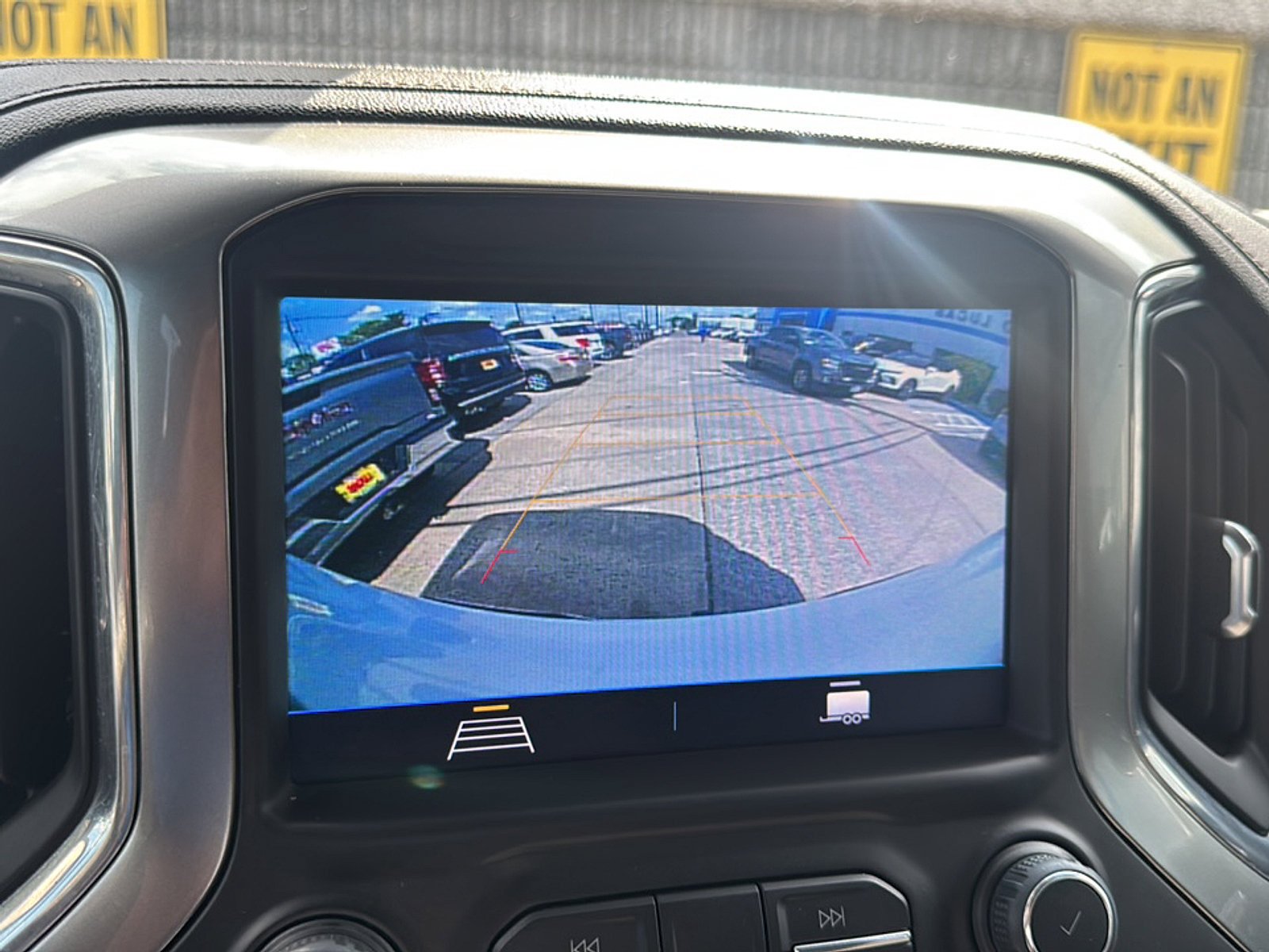 Used 2021 Chevrolet Silverado 1500 RST w/ Bed Protection Package AWD/4WD image 35