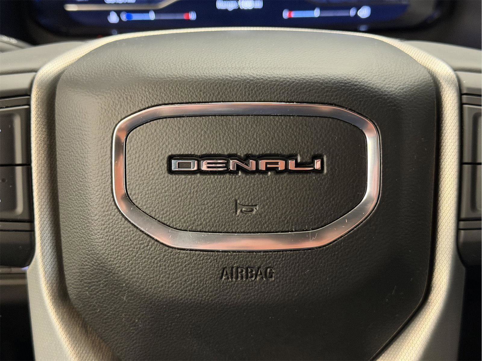 Certified 2023 GMC Yukon Denali AWD/4WD image 18