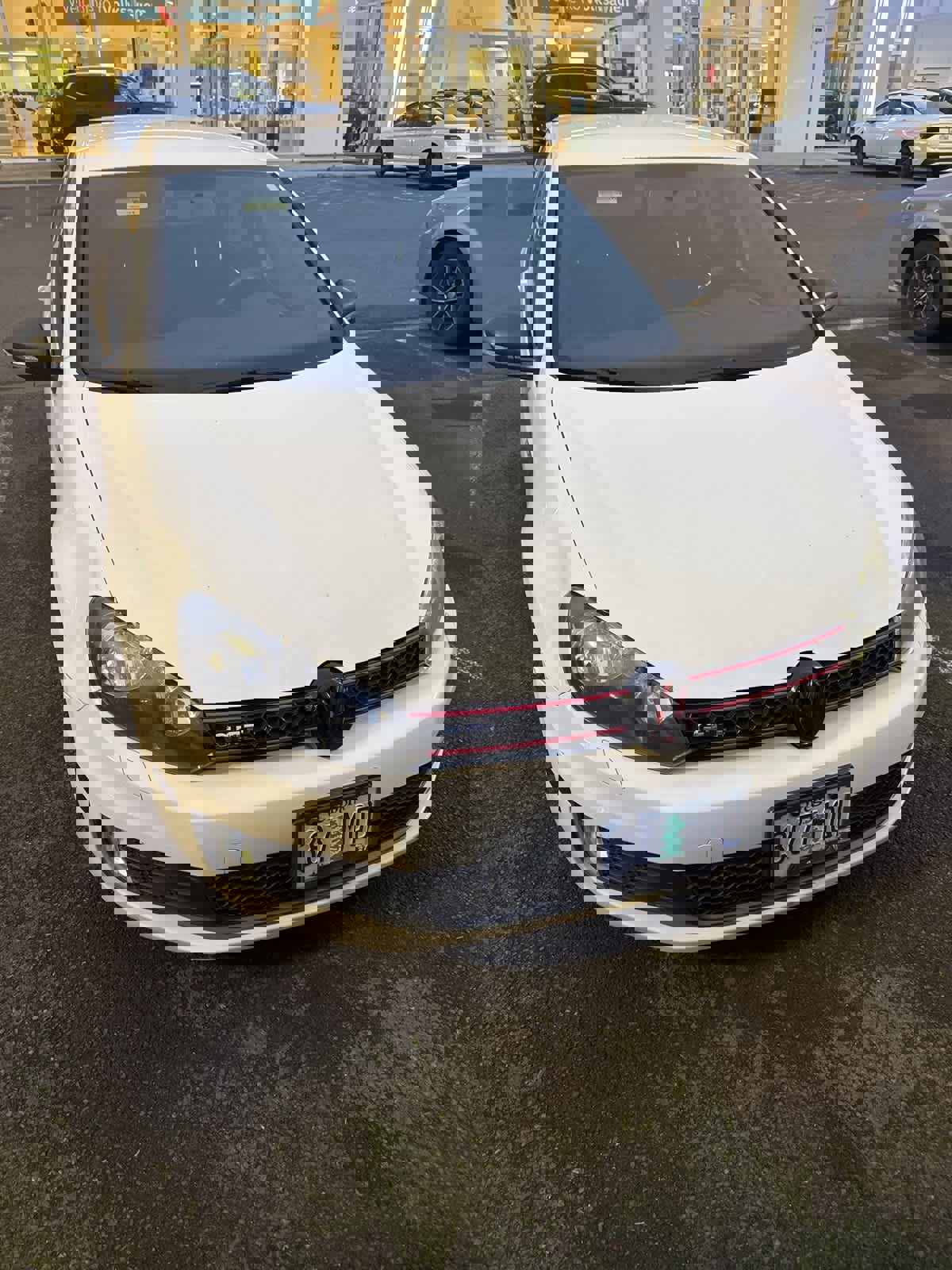 Used 2014 Volkswagen GTI Wolfsburg Edition image 4