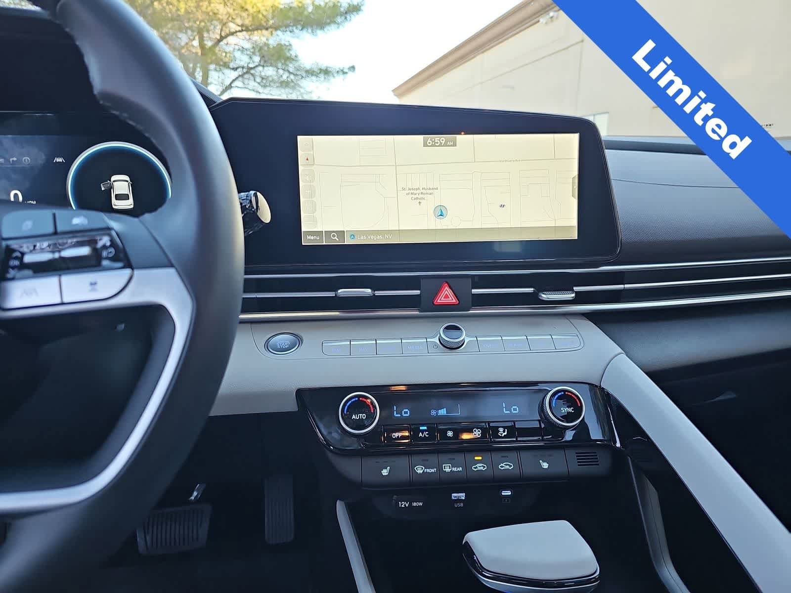 Used 2025 Hyundai Elantra Limited FWD image 20