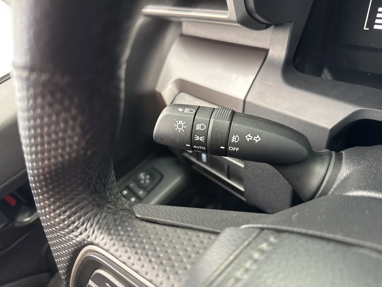 Certified 2024 Toyota Tacoma SR5 w/ SR5 Upgrade Package image 20