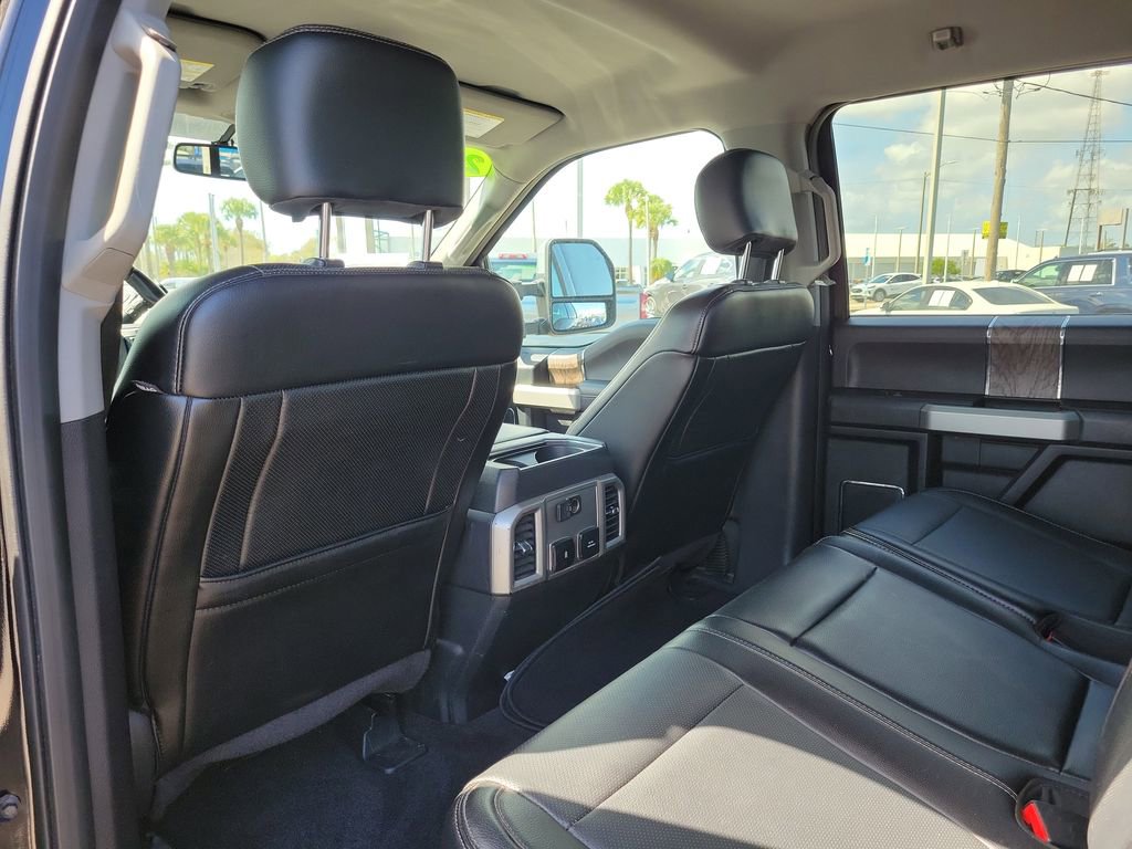Used 2018 Ford F250 Lariat w/ Chrome Package image 10