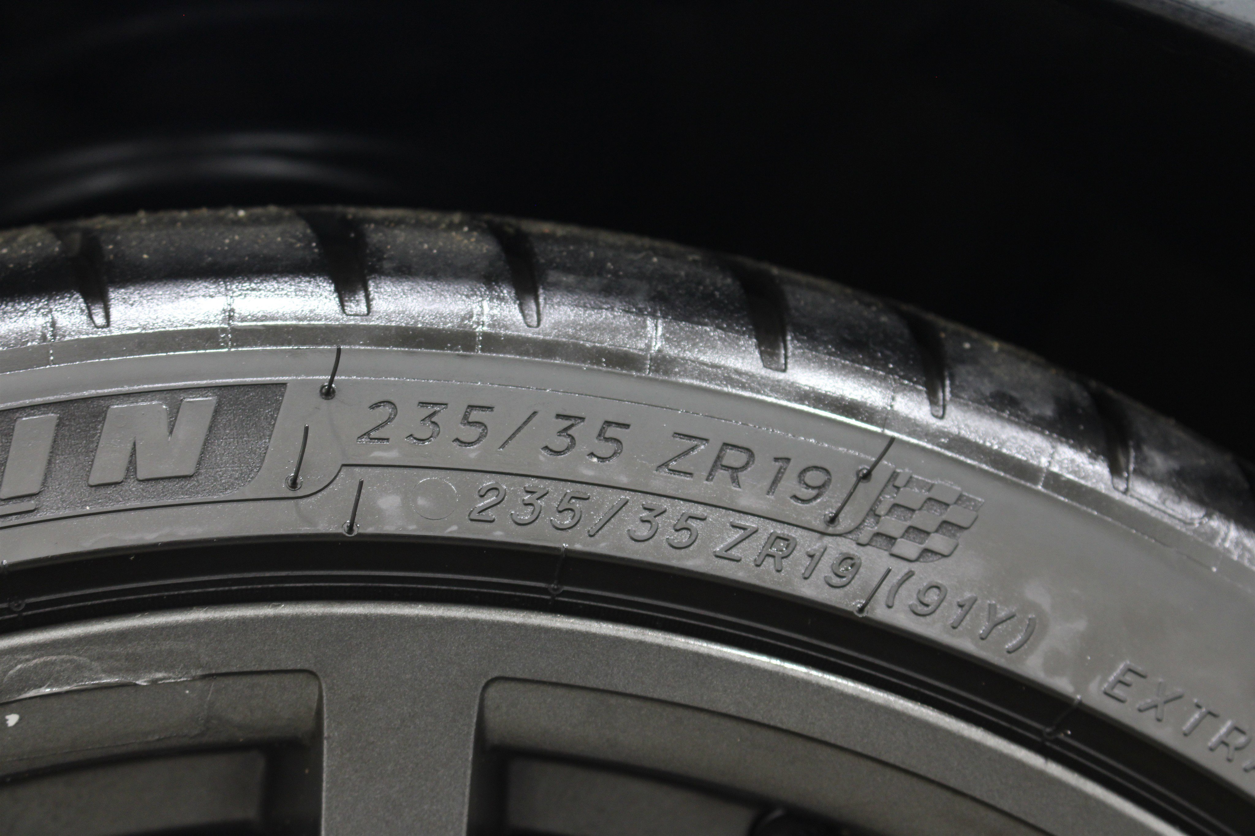 Used 2005 Porsche 911 Carrera RWD image 35