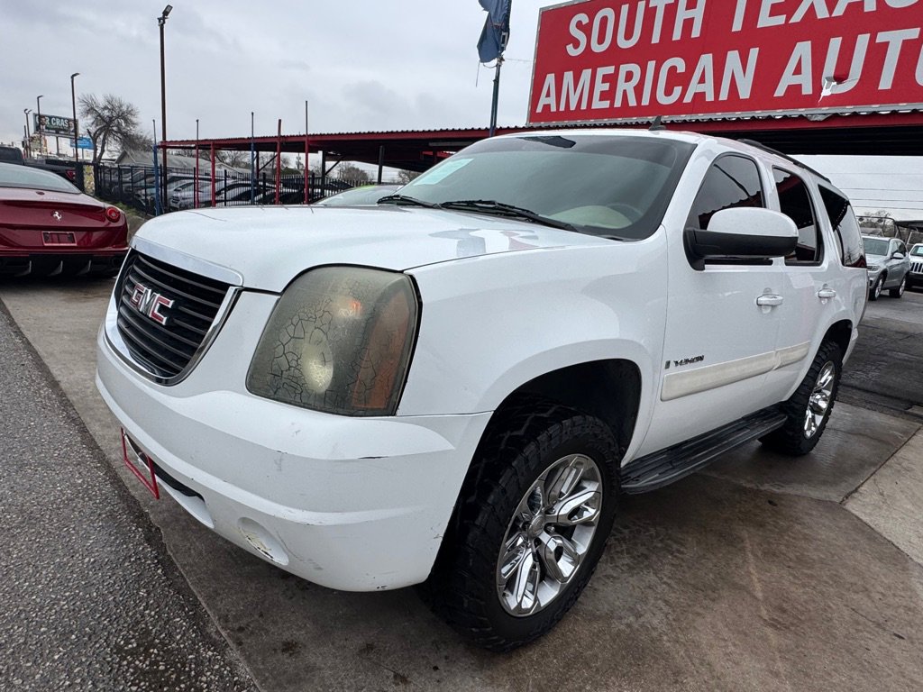 Used 2009 GMC Yukon SLE image 2