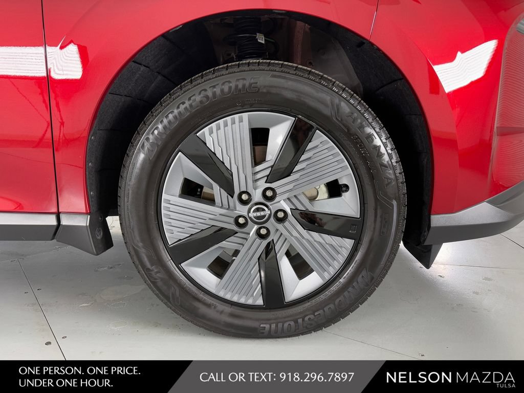 Used 2025 Nissan Murano SL AWD/4WD image 13