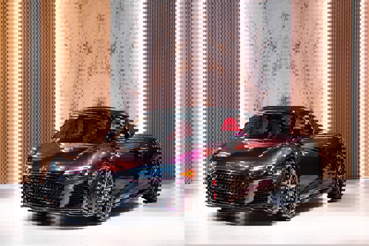 Used 2022 Audi R8 V10 w/ Carbon Exterior Package image 2