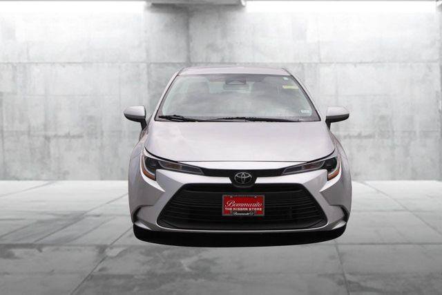 Used 2024 Toyota Corolla LE FWD image 4