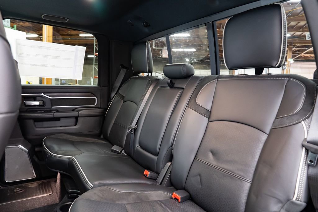 New 2026 RAM 3500 Laramie AWD/4WD image 29
