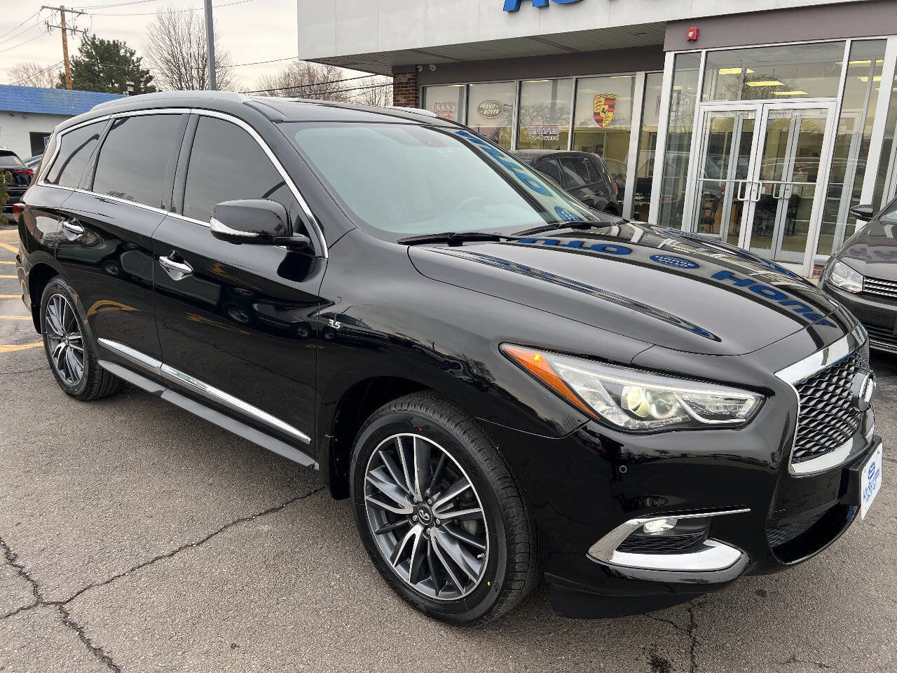Used 2018 INFINITI QX60 AWD w/ Premium Plus Package image 4