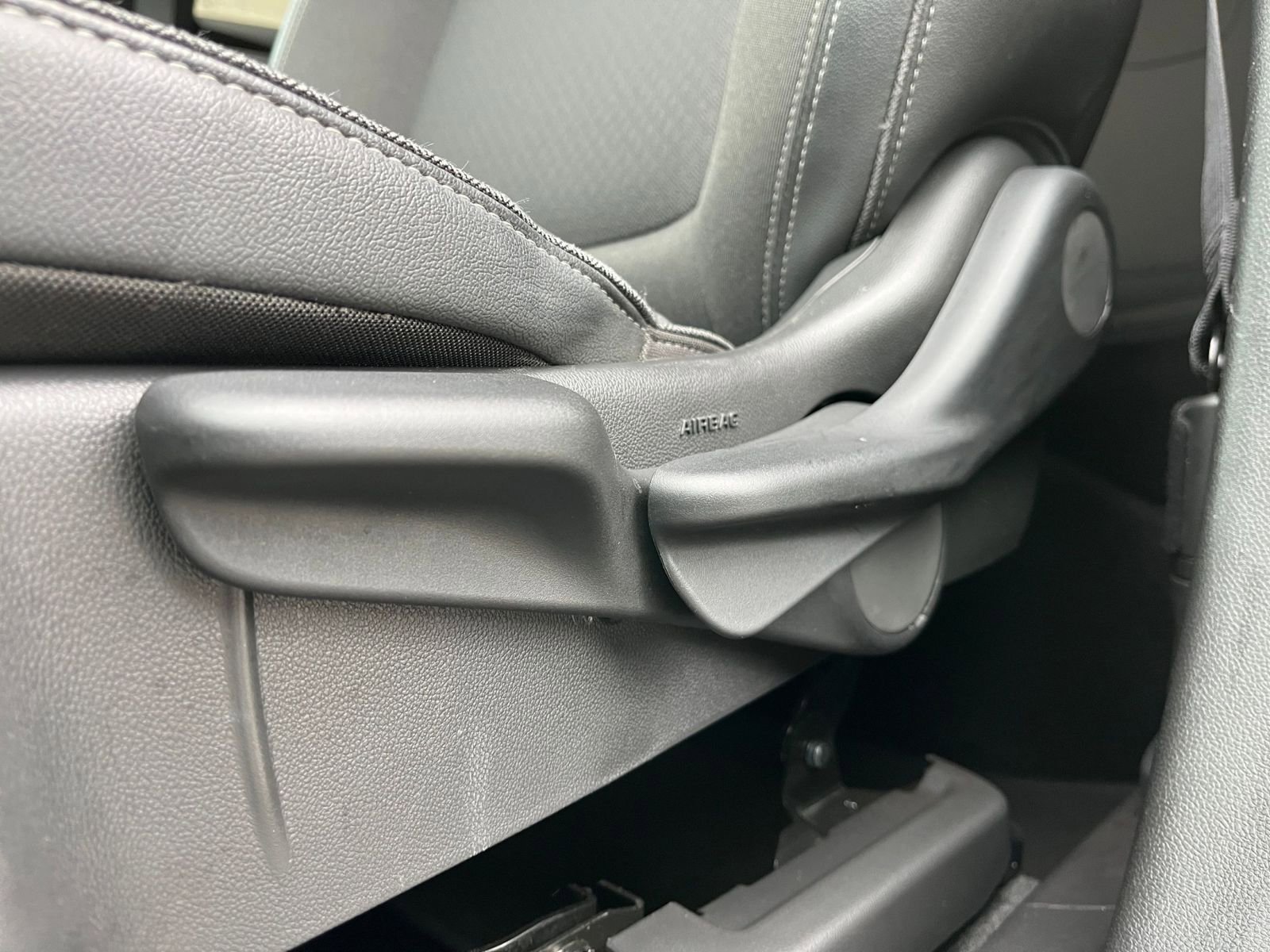 Used 2025 Buick Encore GX Preferred image 23