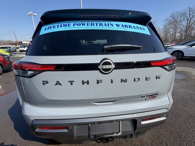 New 2026 Nissan Pathfinder Platinum w/ Cargo Package AWD/4WD image 7