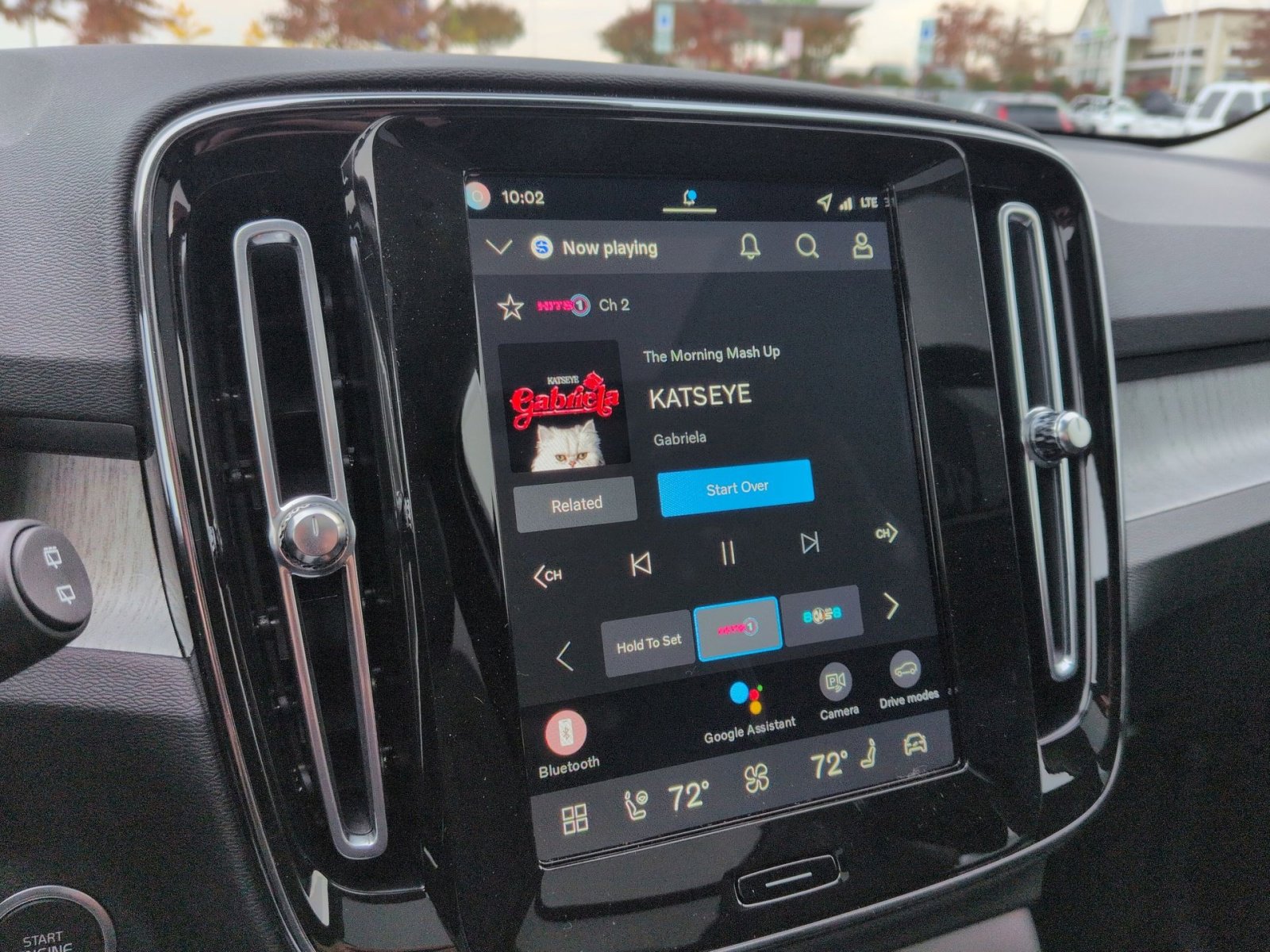 New 2026 Volvo XC40 B5 Plus w/ Protection Package Premier image 18