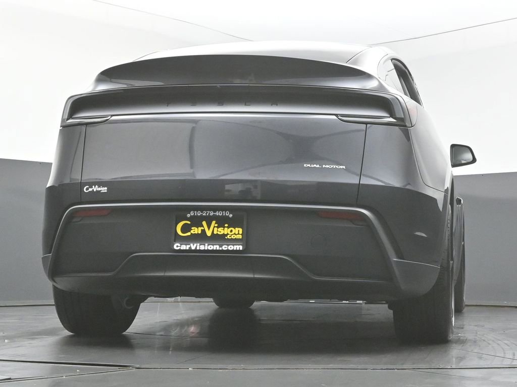 Used 2026 Tesla Model Y Long Range image 45